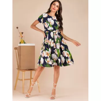 Floral Pleated Detail Knee Length Dress -