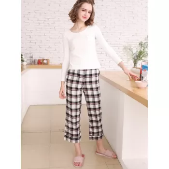 T-shirt and Plaid Pants Sleepwear Set - White